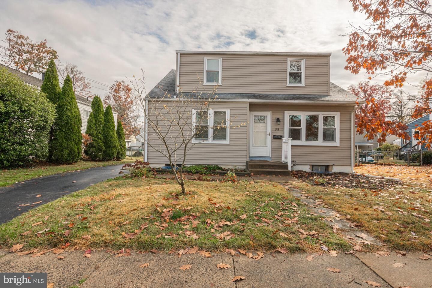 Property Photo:  743 Penn Avenue  PA 19038 