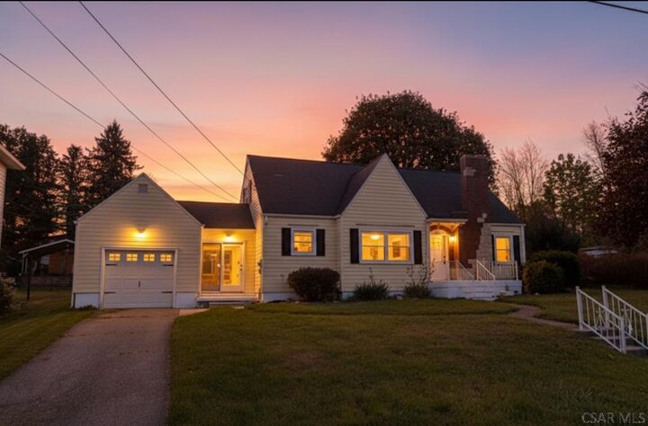 Property Photo:  819 Grant Street  PA 15946 