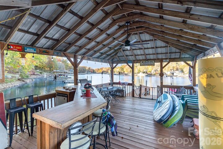 Property Photo:  7088 Wateredge Drive  NC 28673 