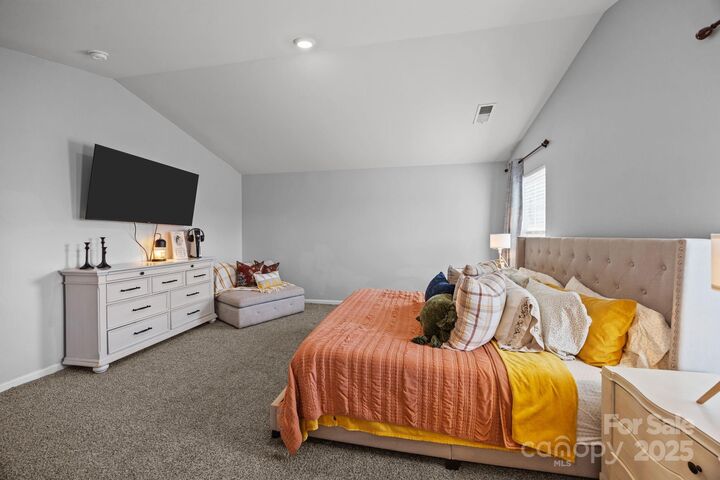 Property Photo:  321 Kingsford Drive  NC 28164 