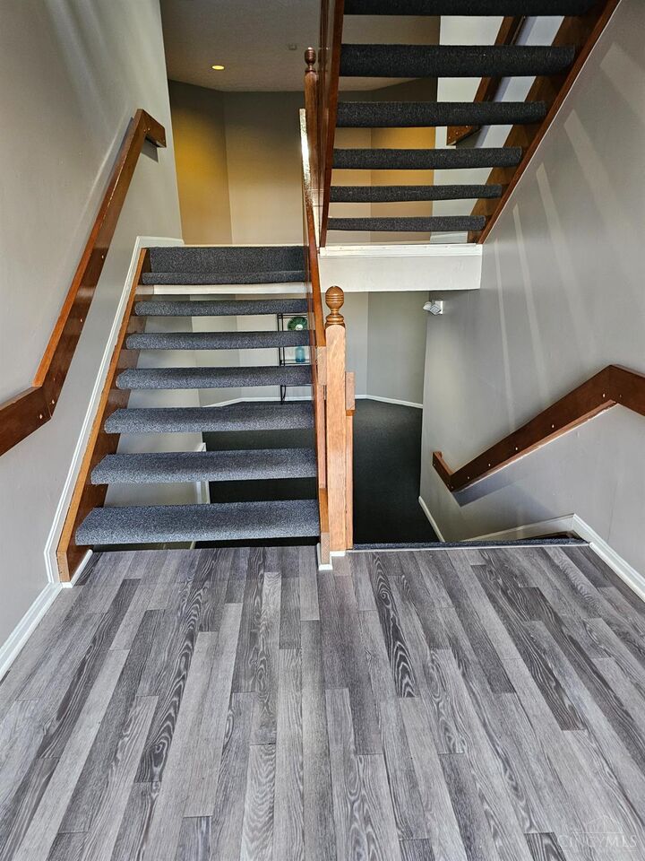 Property Photo: 3225 Heritage Square Drive OH 45251