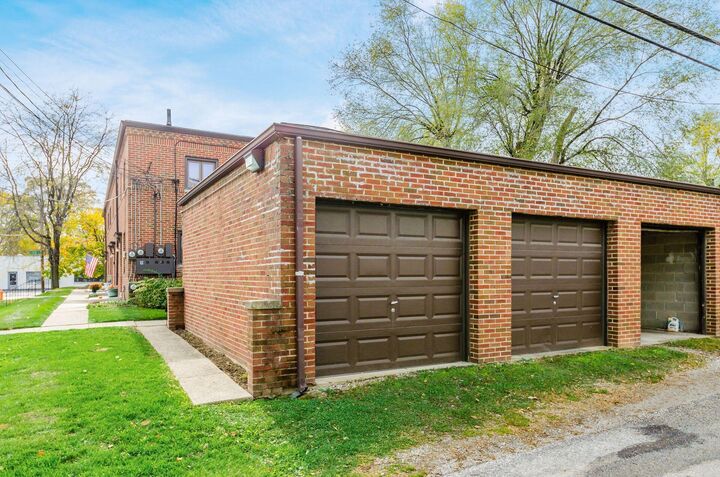 Property Photo:  1297 Doten Avenue  OH 43212 