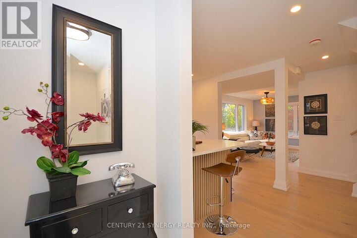 Photo de la propriété: 660 Hochelaga Street 34 ON K1K 2E9