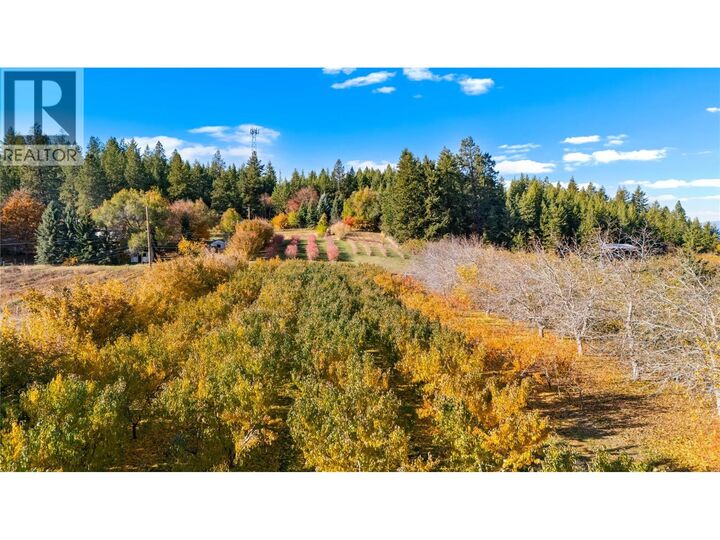 Photo de la propriété:  911 32nd Avenue South  BC V0B 1G1 