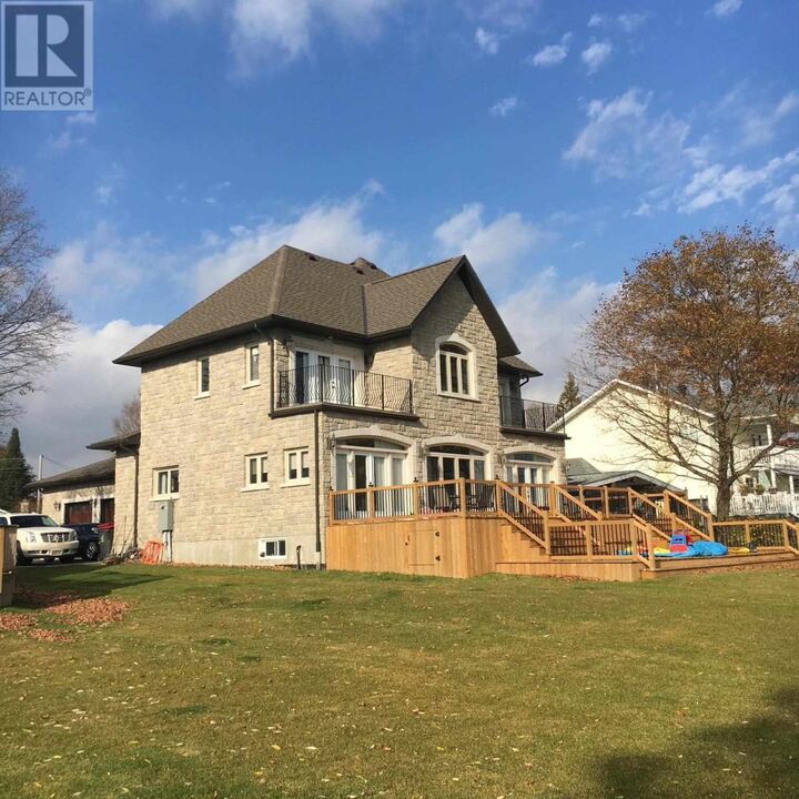 Property Photo: 347 River Rd ON P6A 5K9