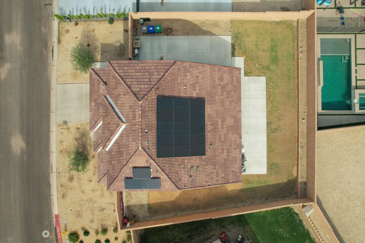 Property Photo:  44760 San Chapelle Ct Court  CA 92203 