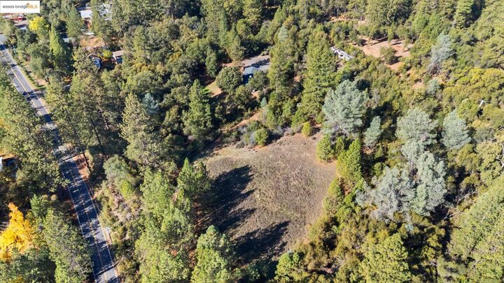 Property Photo: 21870 Sawmill Flat Rd CA 95370
