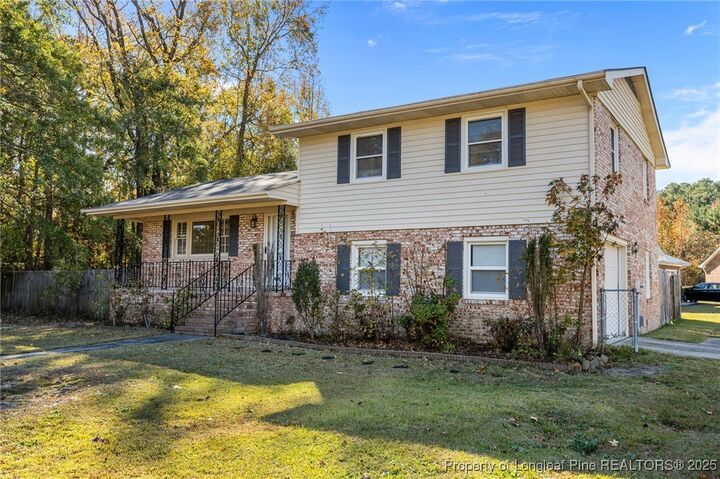 Property Photo: 711 Goodyear Drive NC 28390