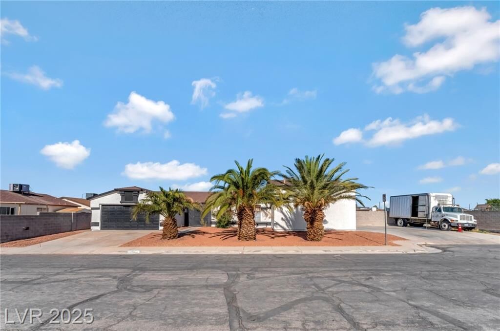 Property Photo:  2551 Boulder Point Court  NV 89115 
