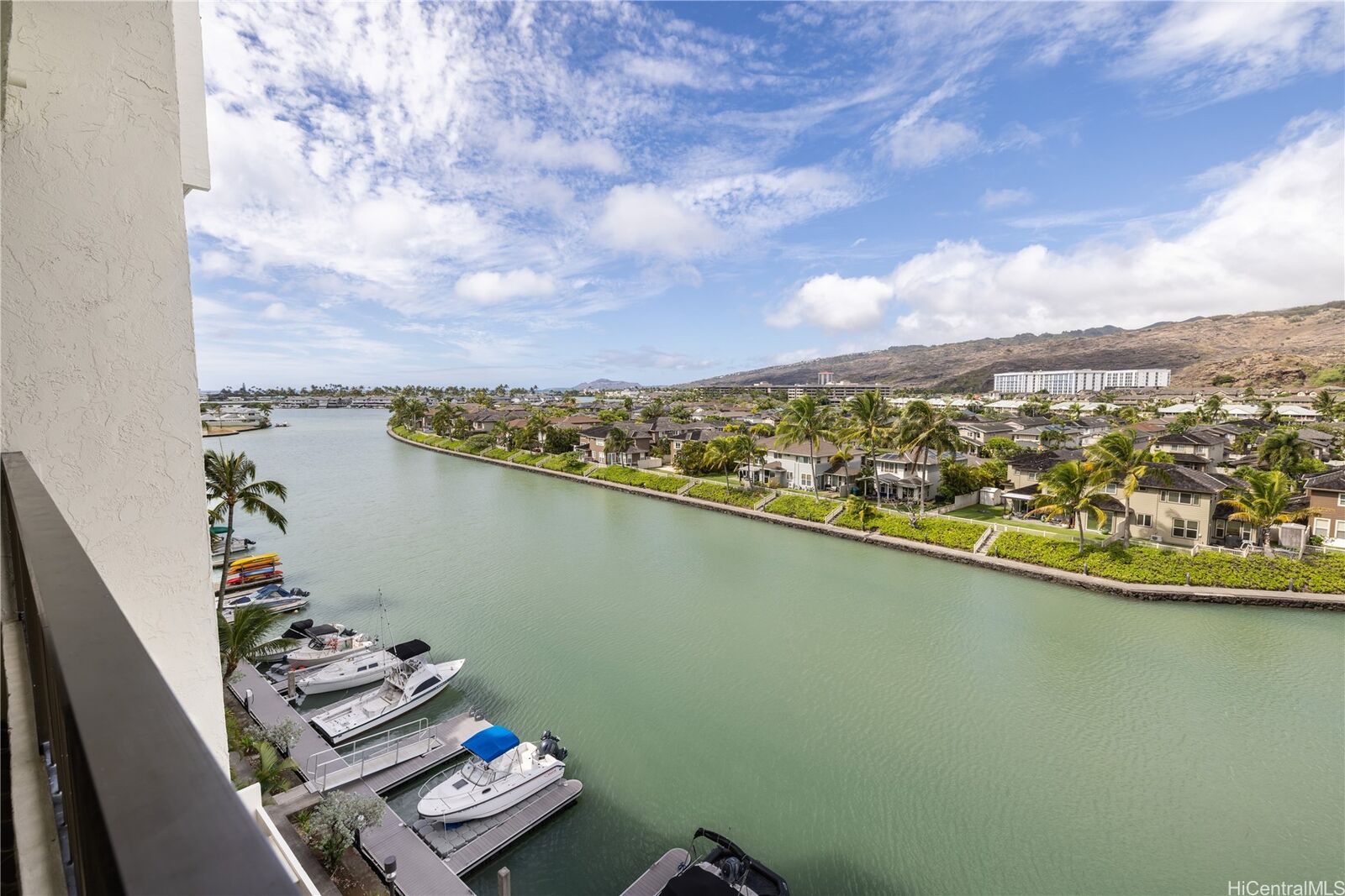 Property Photo:  500 Lunalilo Home Road 16G  HI 96825 