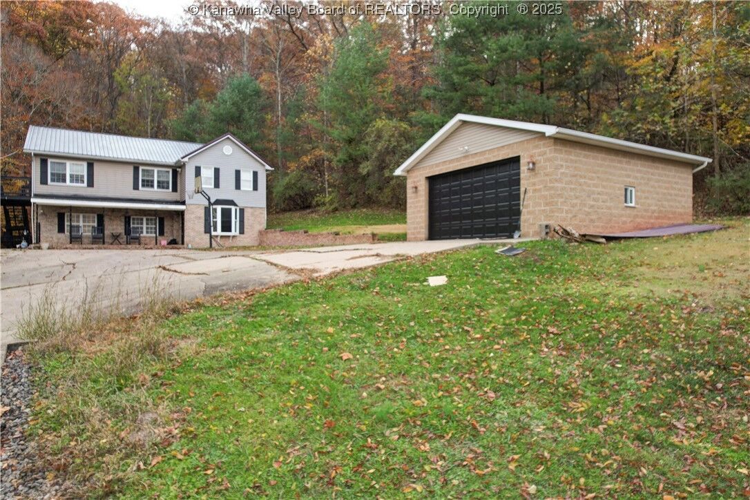 Property Photo: 7 Good Dog Road WV 25312