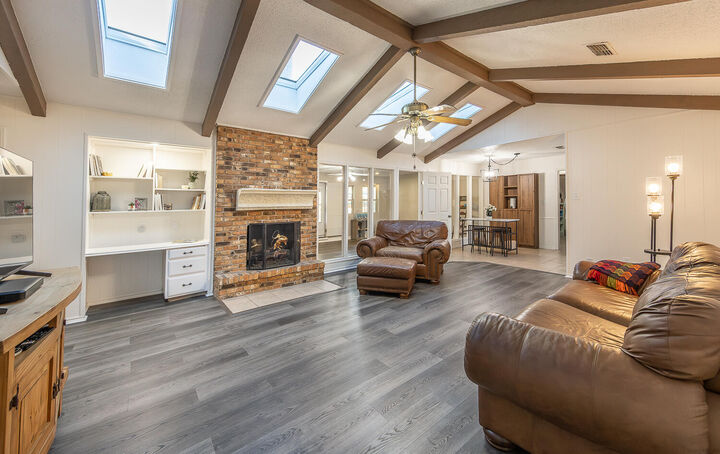 Property Photo: 8006 Chicago Avenue TX 79424