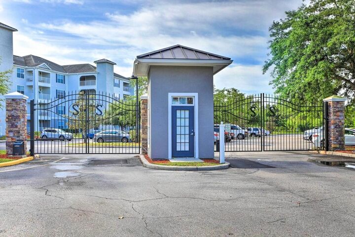 Property Photo:  3176 Feltrim Place 401  FL 34747 