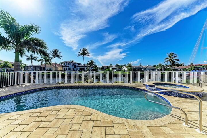 Property Photo:  2839 Coral Way  FL 33950 