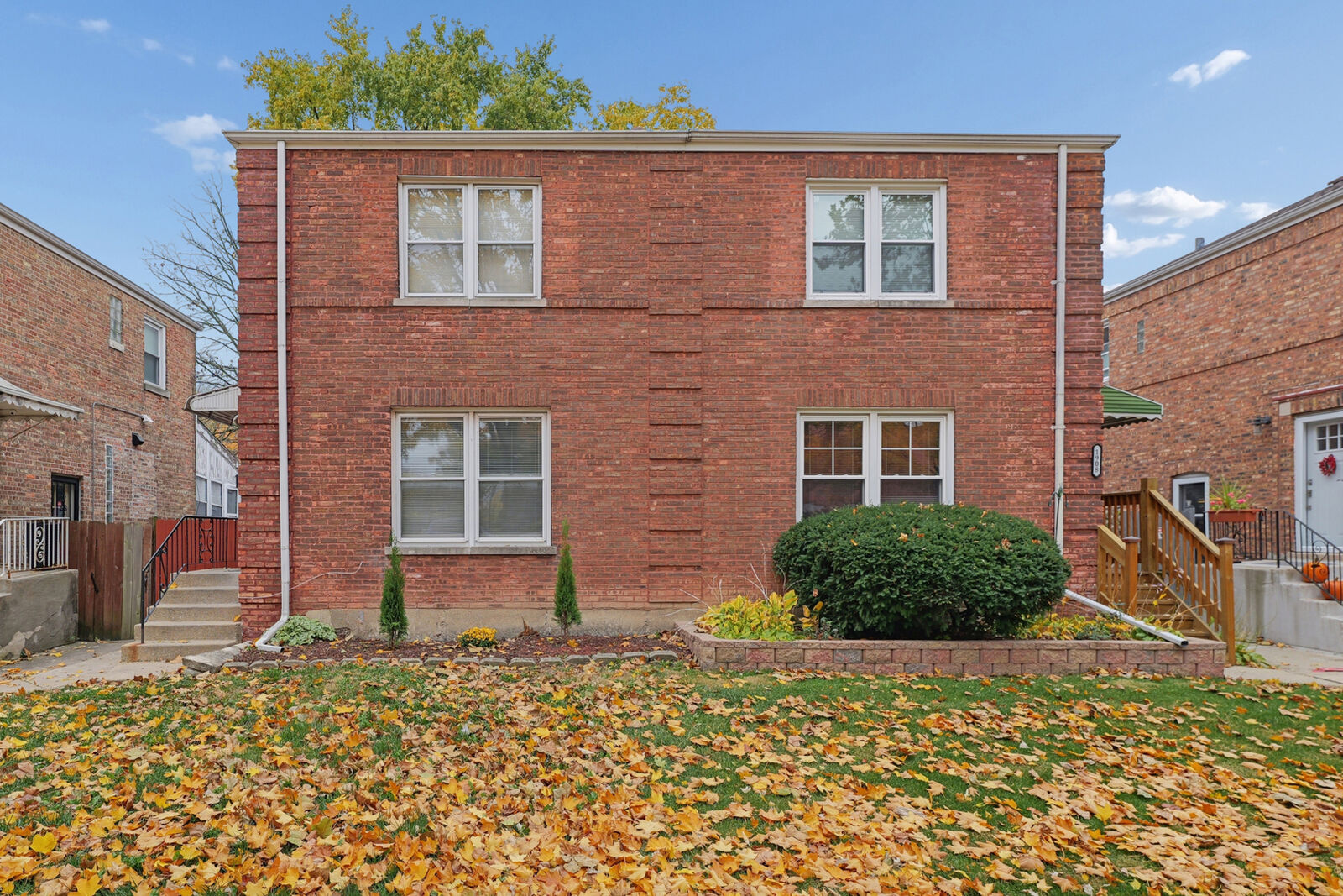 Property Photo:  1906 N Nashville Avenue  IL 60707 