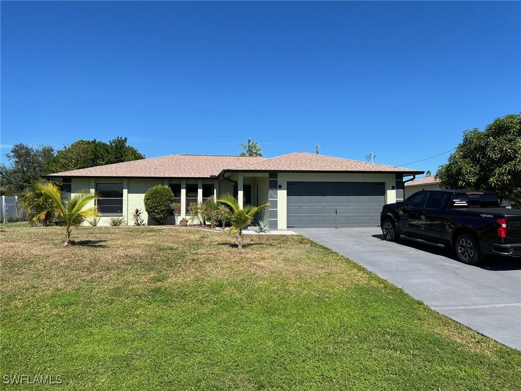 Property Photo:  1115 SW 42nd Street  FL 33914 