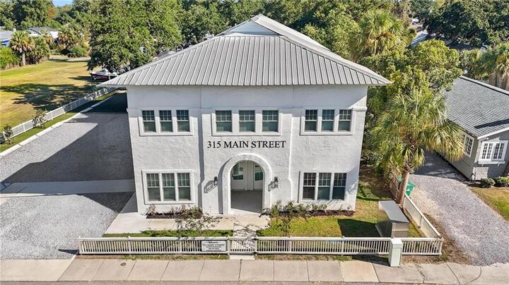 315 Main Street I  Bay Saint Louis MS 39520 photo