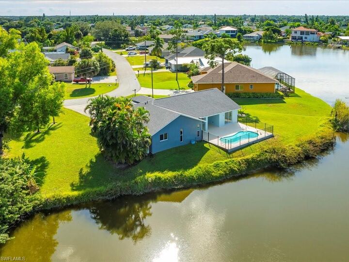 Property Photo:  17256 Plantation Dr  FL 33967 