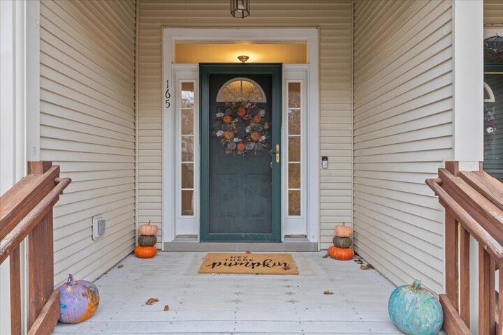 Property Photo:  165 Fern Court  VT 05446 