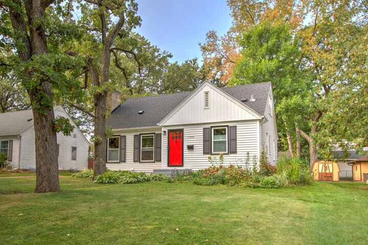 7004 Knox Avenue S  Richfield MN 55423 photo