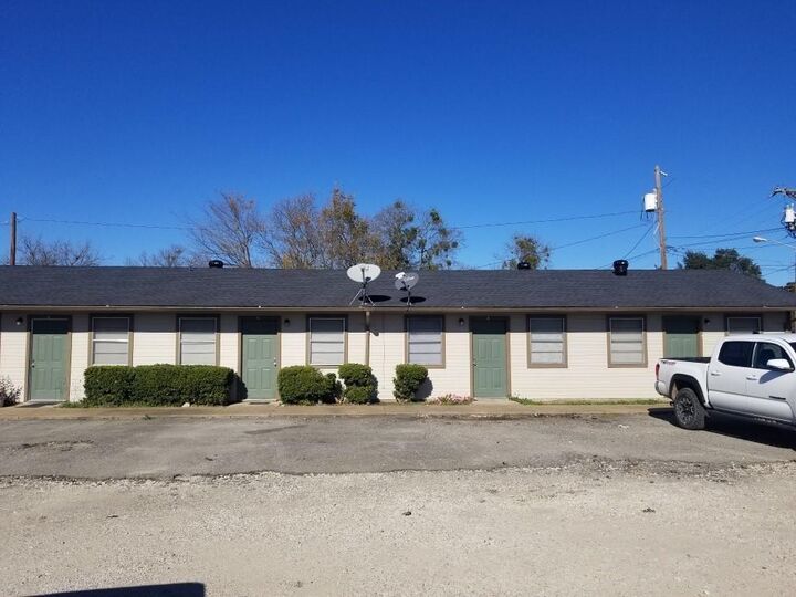 Property Photo: 501 Barton Street B TX 75189