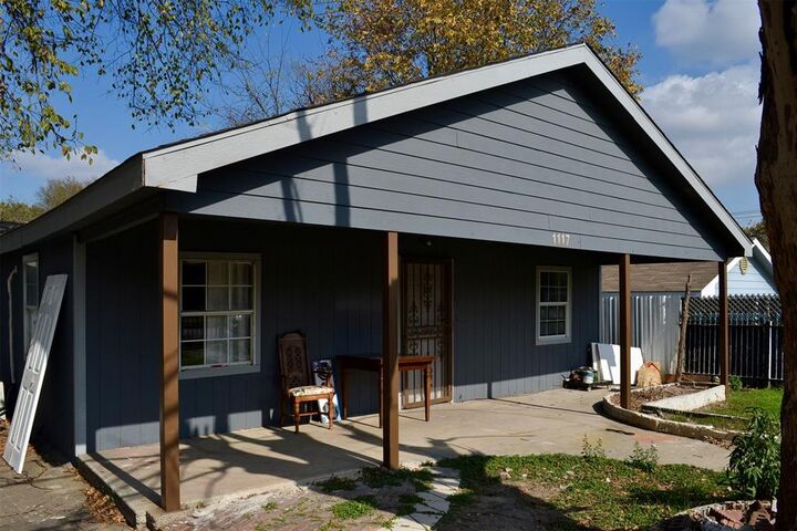 Photo de la propriété:  1117 E Harvey Avenue  TX 76104 