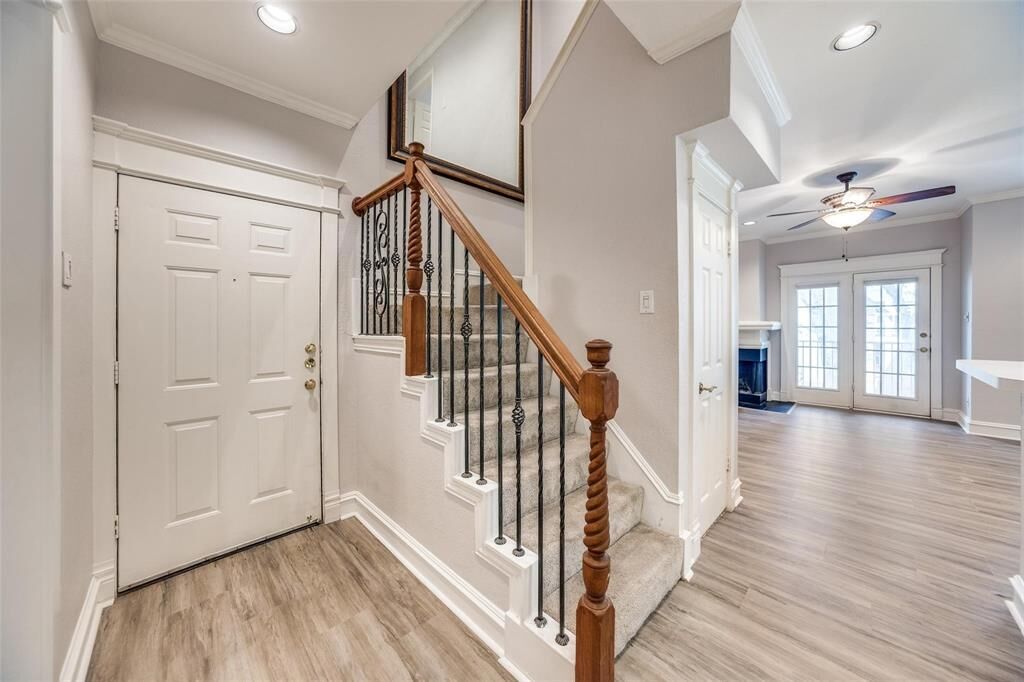 Property Photo: 5325 Bent Tree Forest Drive 2244 TX 75248