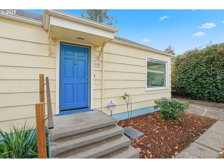 Property Photo:  180 E 25th Ave  OR 97405 