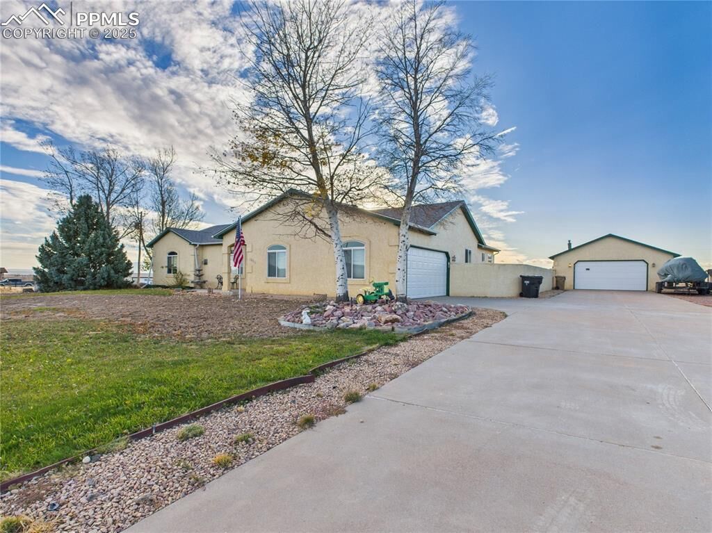 Property Photo: 1253 N Stratton Drive CO 81007