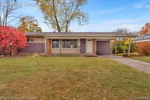 Property Photo:  1737 Cresthill Avenue  MI 48073 