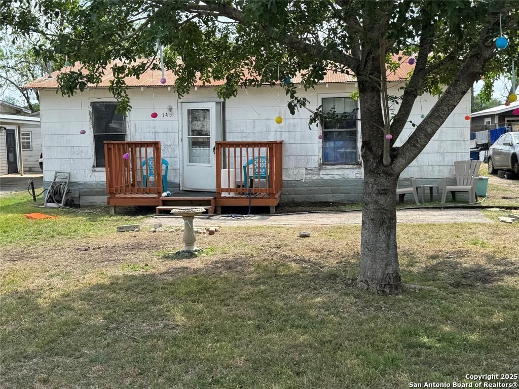 Property Photo: 145 Kowald TX 78130