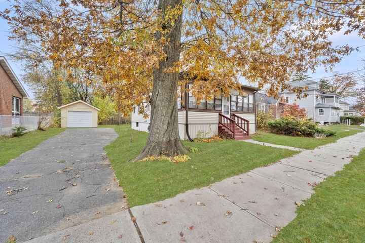 Property Photo: 77 Harold Street CT 06112