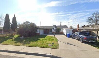 339 W Spring Lane  Lemoore CA 93245 photo