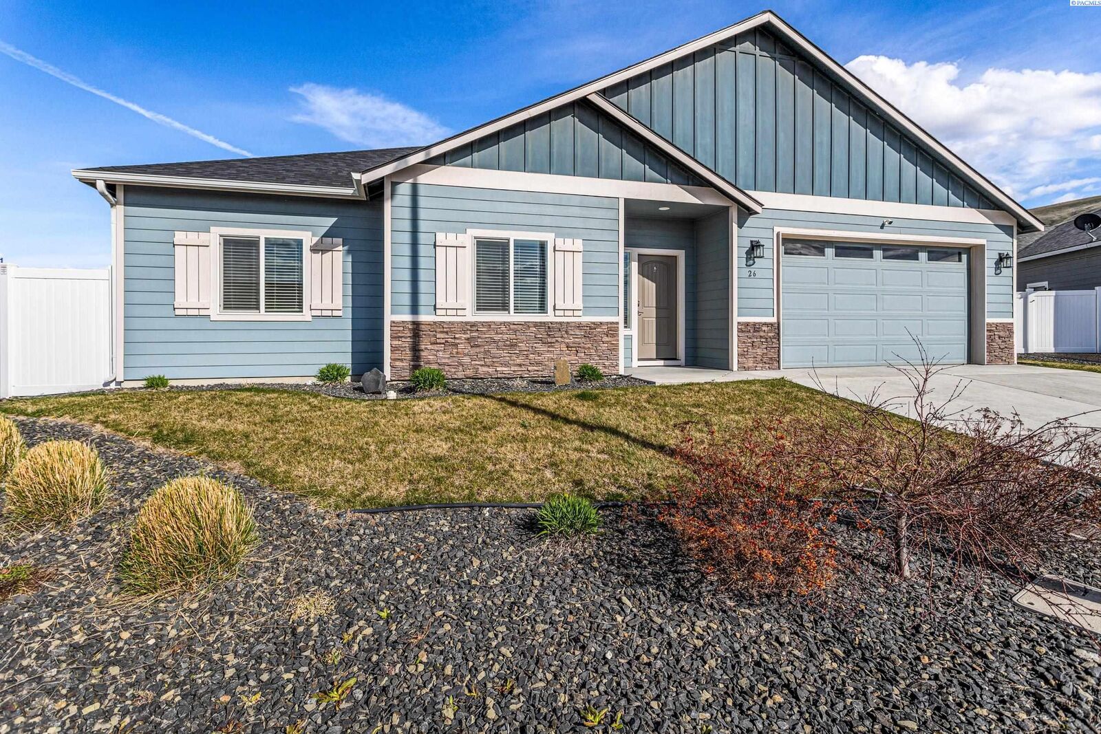 Property Photo: 26 Molly Rose Ct WA 99350