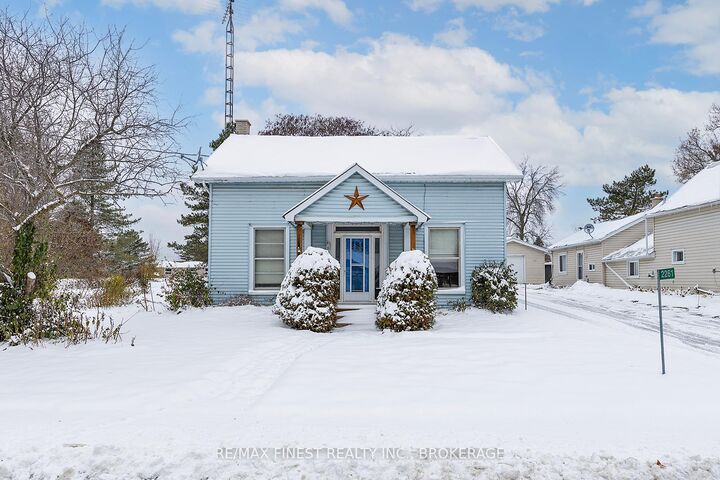 Property Photo:  2261 County Road 11 N/A  ON K0K 2Z0 