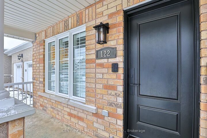 Property Photo:  122 Beare Trail  ON L3X 3B6 