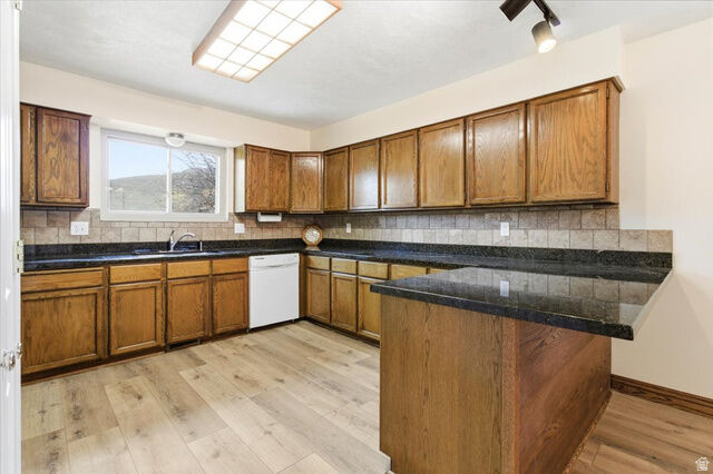 Property Photo:  520 S 100 W  UT 84642 