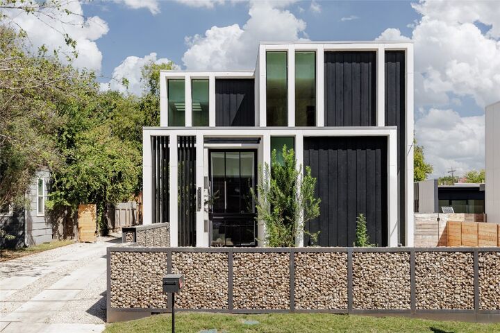 2114 Lawnmont Avenue  Austin TX 78756 photo