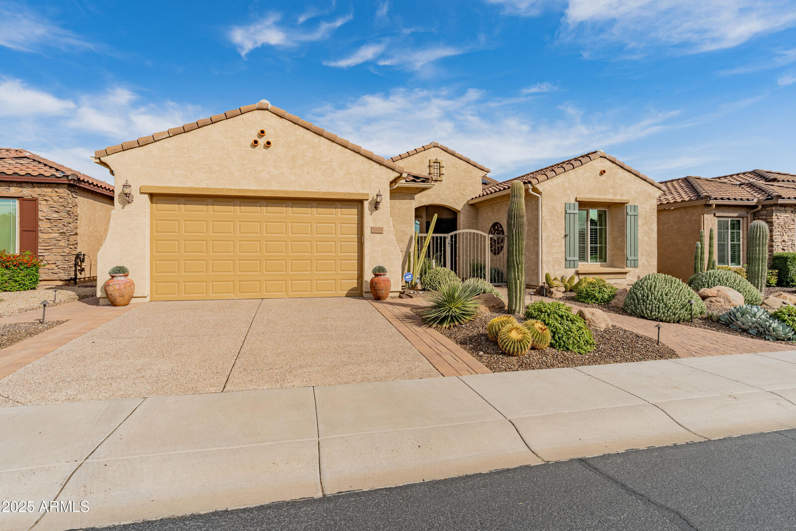 Property Photo: 32613 N 57th Street AZ 85331