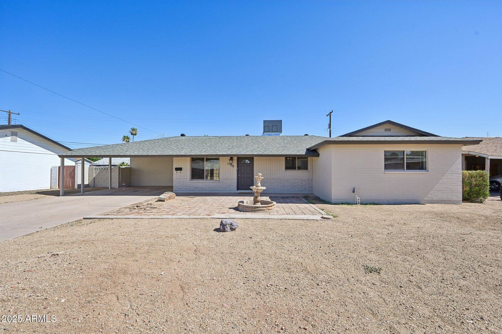 Property Photo: 1532 W 6th Street AZ 85281