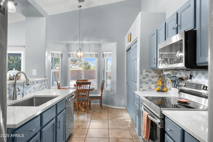 1323 Skyline Avenue  Sierra Vista AZ 85635 photo