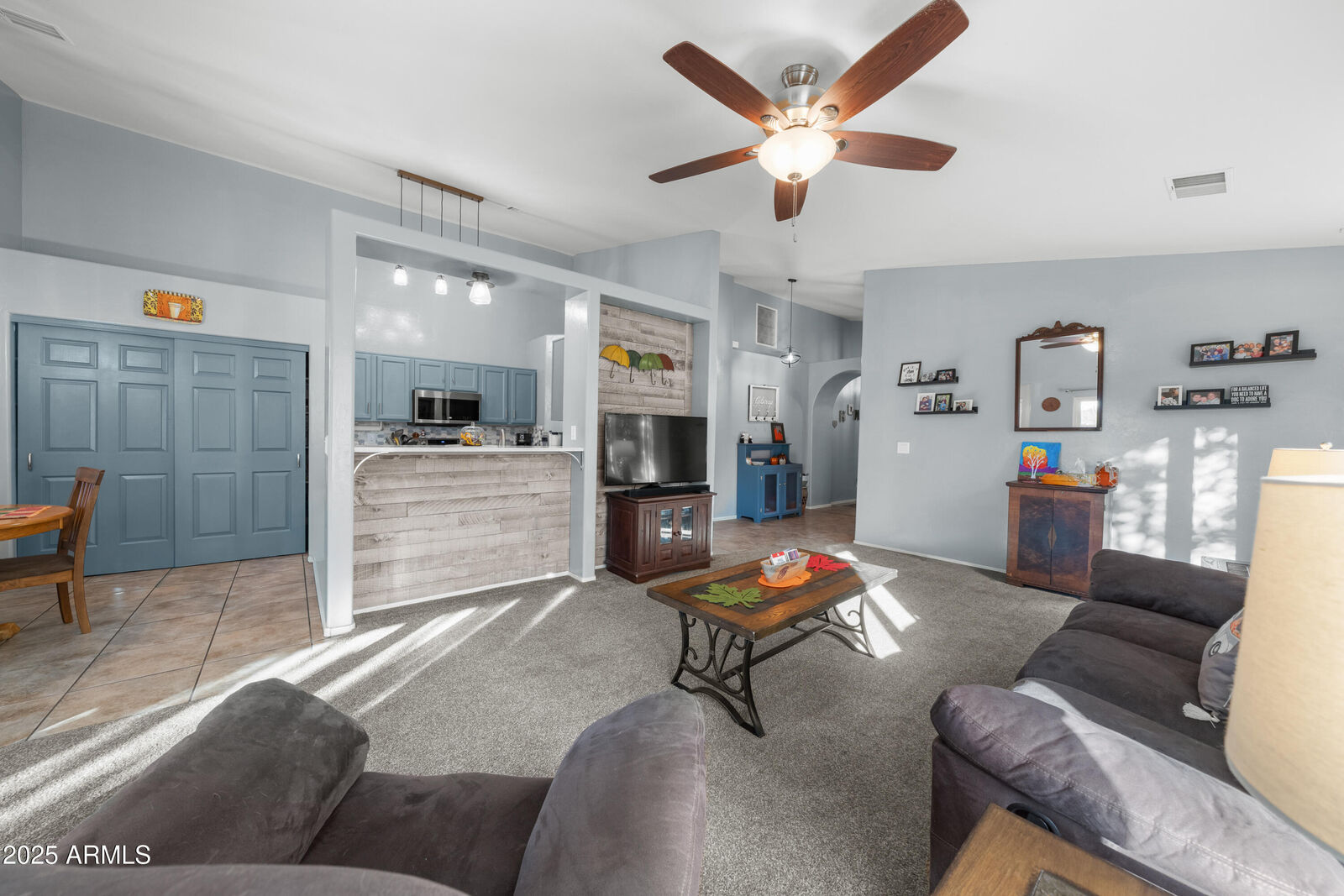 Property Photo: 1323 Skyline Avenue AZ 85635