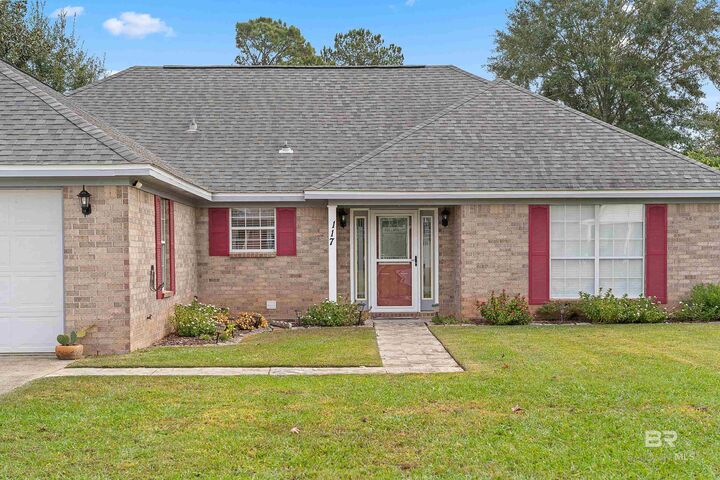 Property Photo:  117 Pennbrooke Loop  AL 36535 