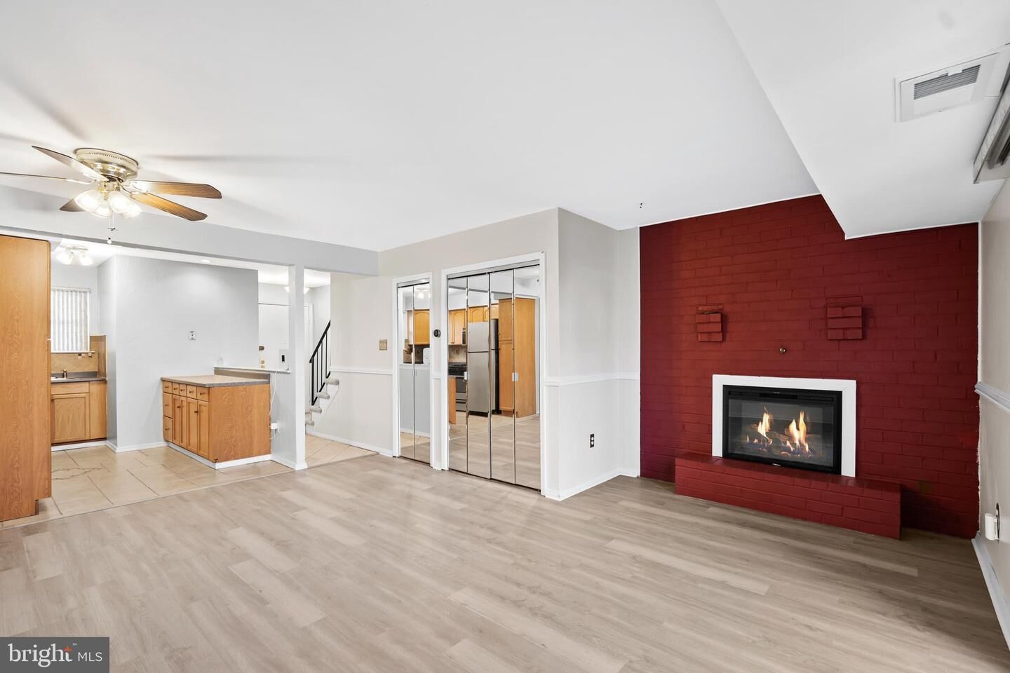 Property Photo:  280 La Cascata Tnhs  NJ 08021 