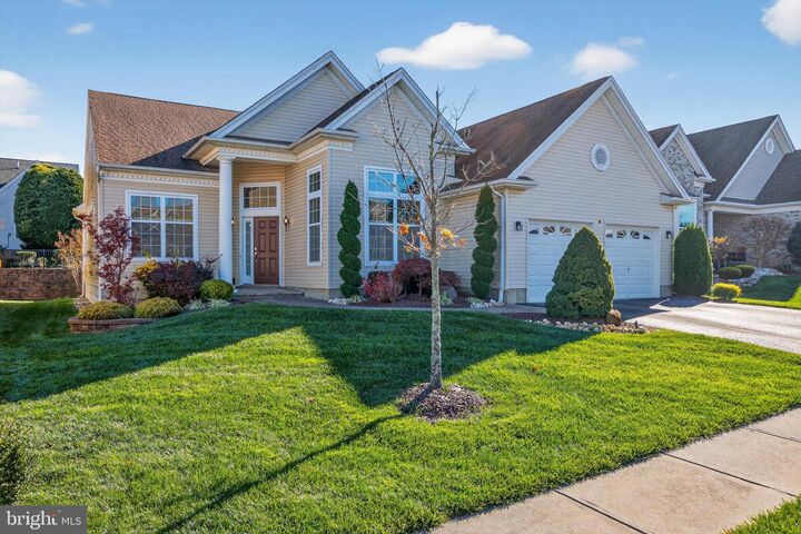 24 Fisher Island Court  Monroe Township NJ 08831 photo