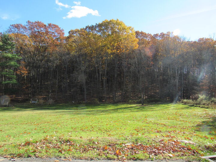 Property Photo:  482 Thunderbird Rd  PA 15801 