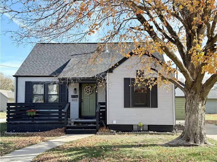 602 Polk Street  Sullivan IL 61951 photo