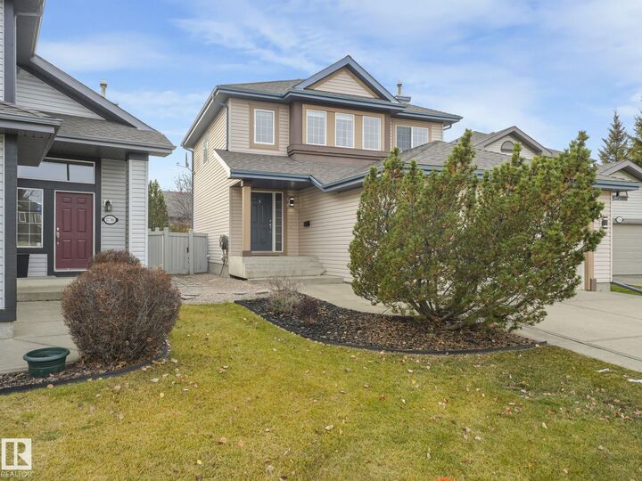 Property Photo:  1740 Glastonbury Boulevard NW  AB T5T 6M7 