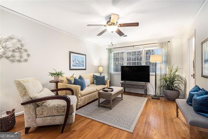 Property Photo: 400 Robin Court GA 30076