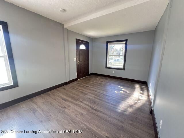 Property Photo: 531 Torrance Court MI 48910